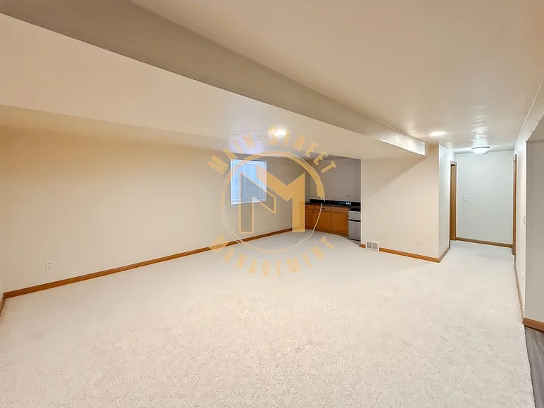 2662 Cormier Rd — Photo 24