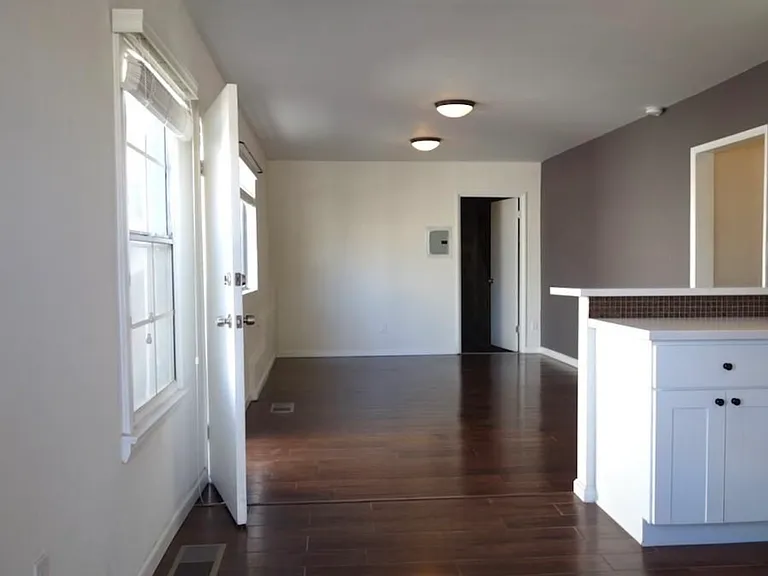 4343 Toland Pl #1/2 — Photo 8