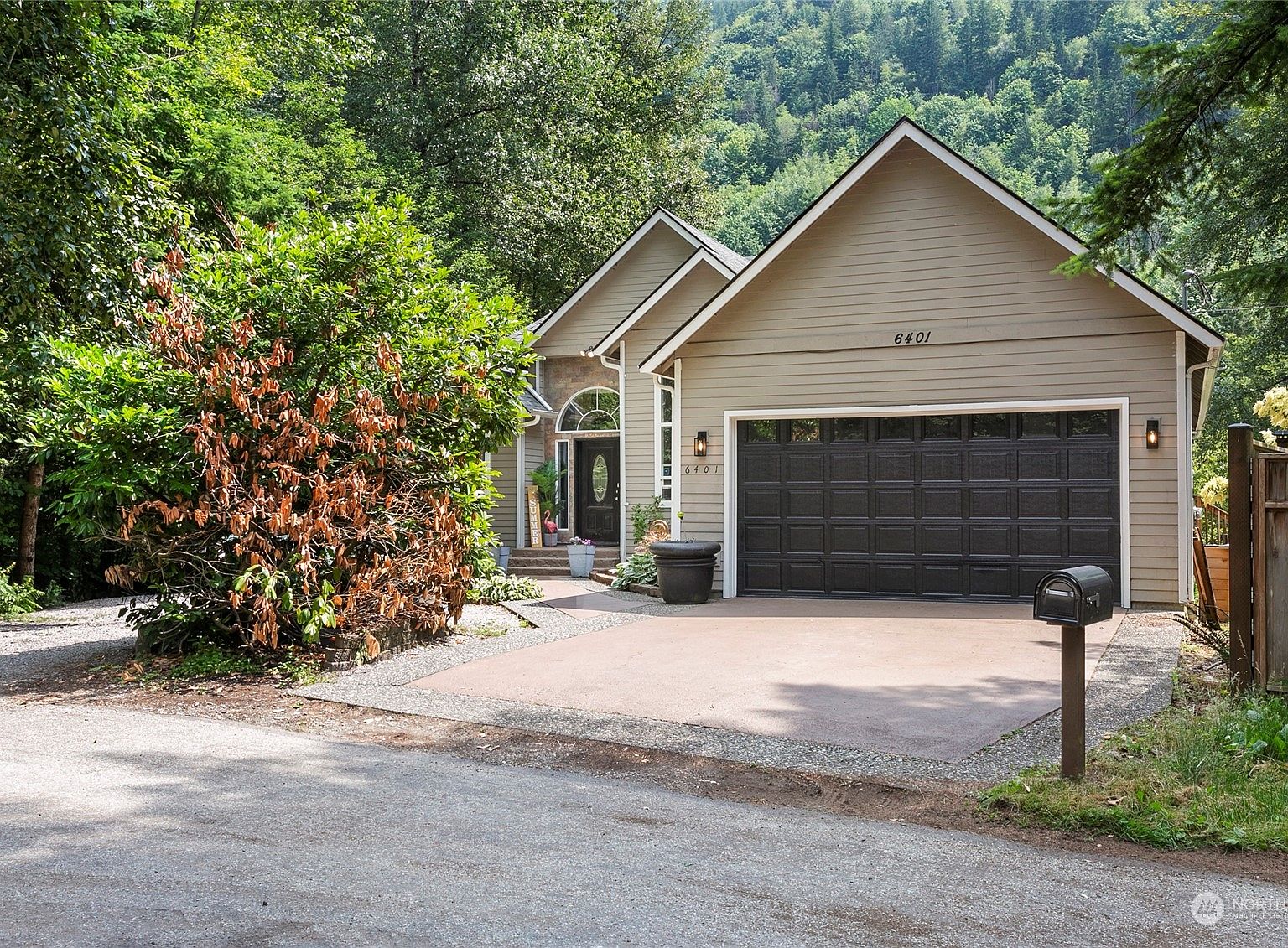 6401 Overland Trail, Maple Falls, WA 98266 | Zillow