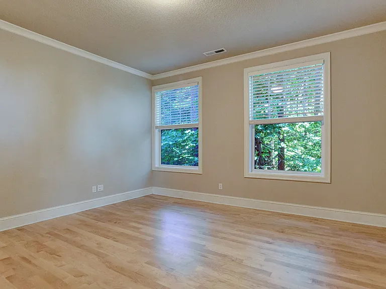 4771 Auburn Ln — Photo 24