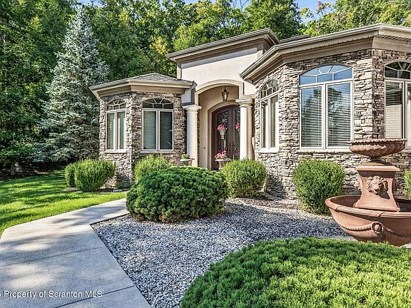 4th image of 1004 Oakford Rd