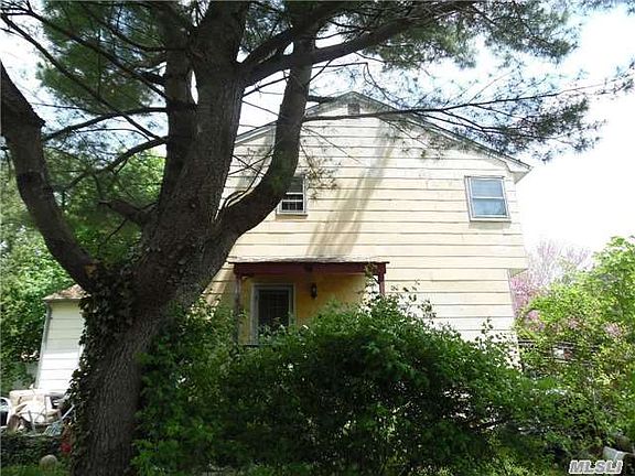 4th image of 60 W 13th St