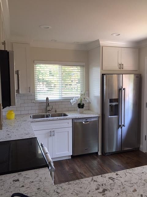 2nd image of 2270 Aram Ave