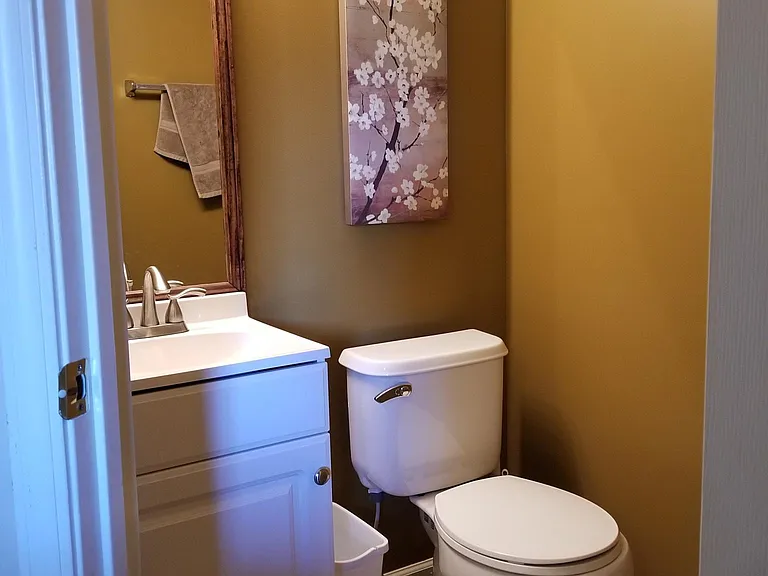 3539 Lochdale Ter — Photo 10