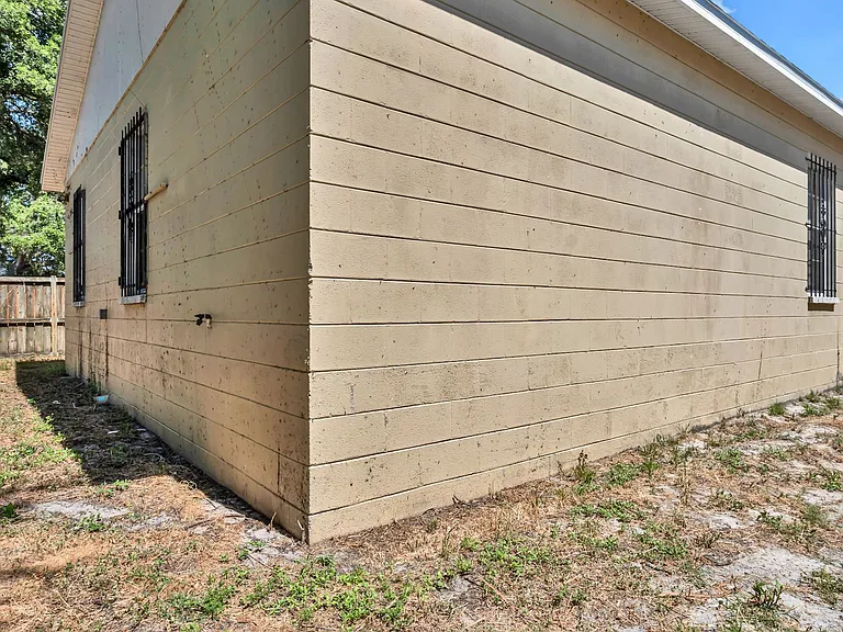 2610 E Lake Ave — Photo 31