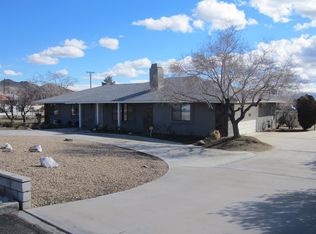 18807 Siskiyou Rd, Apple Valley, CA 92307