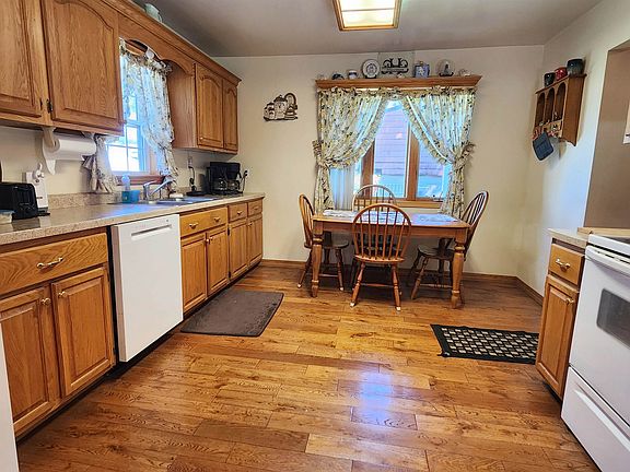 5th image of 17280 Gardners Ln