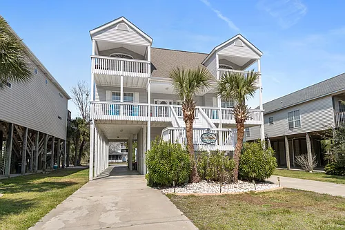 4612 Surf St #1 Photo 1