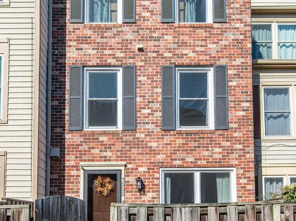 7555 Belle Grae Dr, Manassas, VA 20109