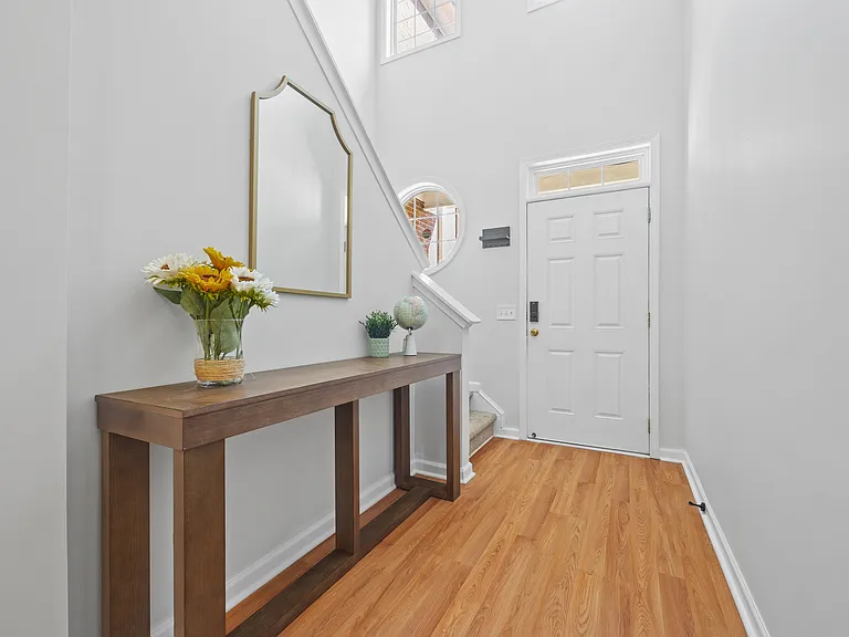 6110 Brookechase Ln — Photo 3