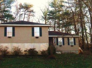 5245 Coles Rd, Elliston, VA 24087