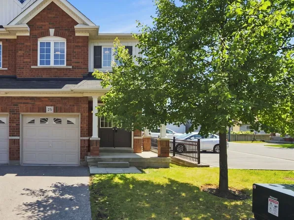 1280 Harmony Rd N #25, Oshawa, ON L1K 0P9
