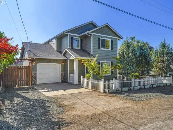 668 Filbert Ave, Eugene, OR 97404