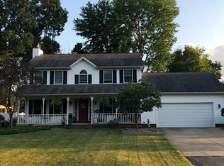 2064 Timber Creek Dr E, Cortland, OH