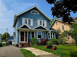 120 Harwick Rd, Rochester, NY 14609