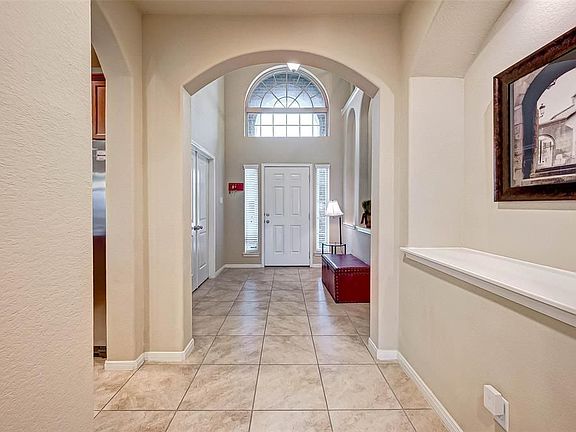 4th image of 5614 Glenfield Spring Ln