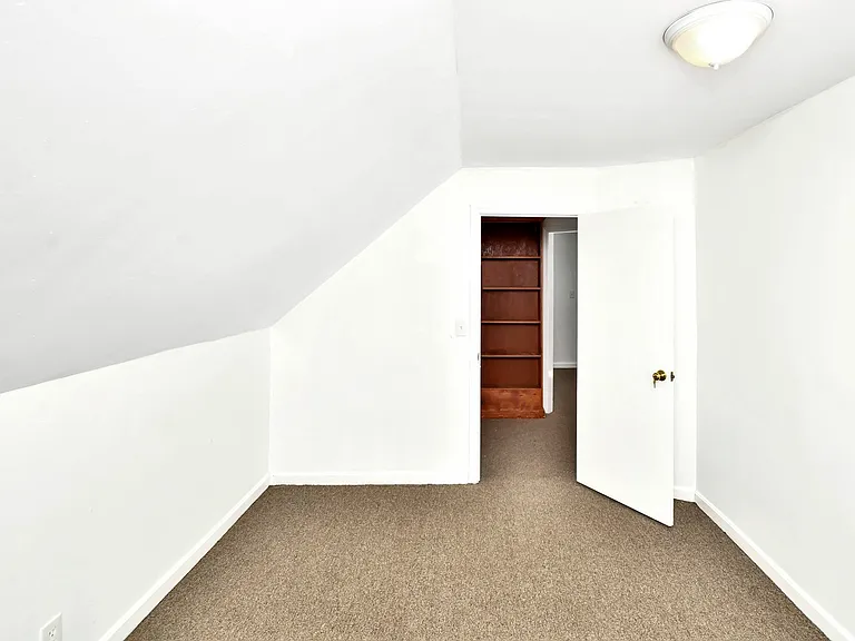37 Wilbur St #2 — Photo 8