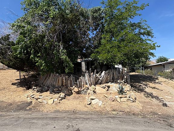 2nd image of 4543 Joshua Dr