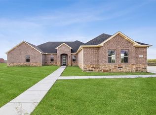 350 Farrar Rd, Waxahachie, TX 75165