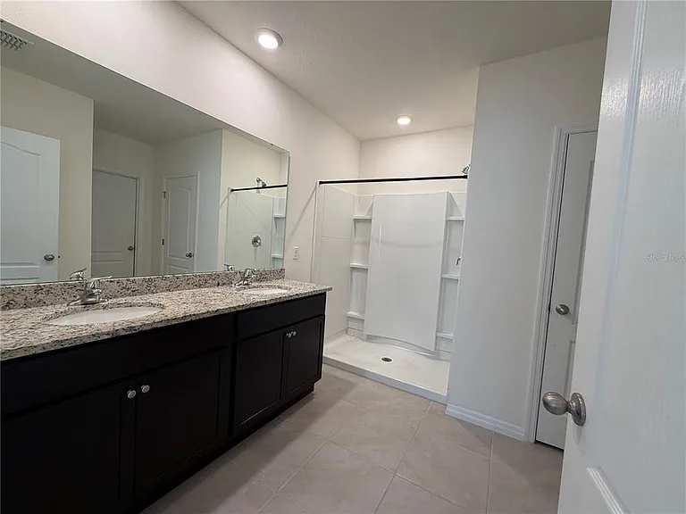 4657 Bernard Blvd — Photo 10