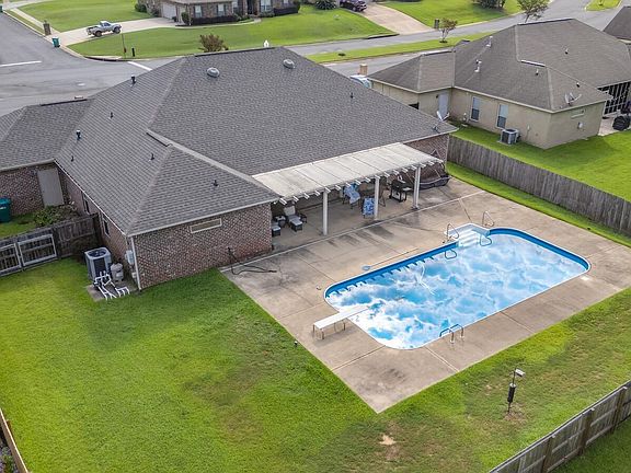 5th image of 1505 Waterford Ln