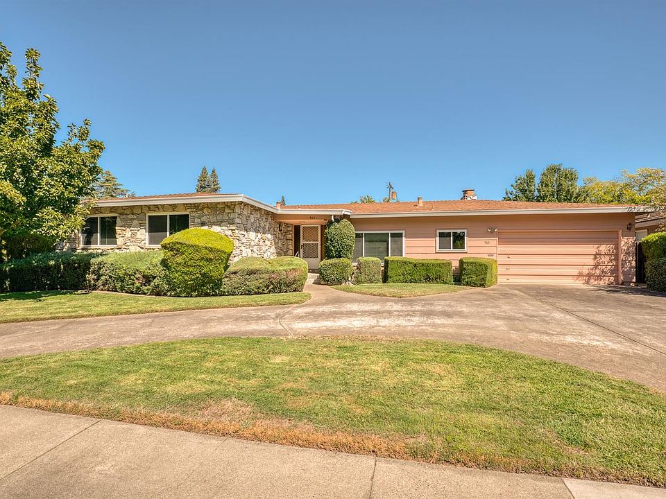 1st image of 965 Seamas Ave