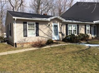 8067 Independence Dr APT A, Mentor, OH 44060
