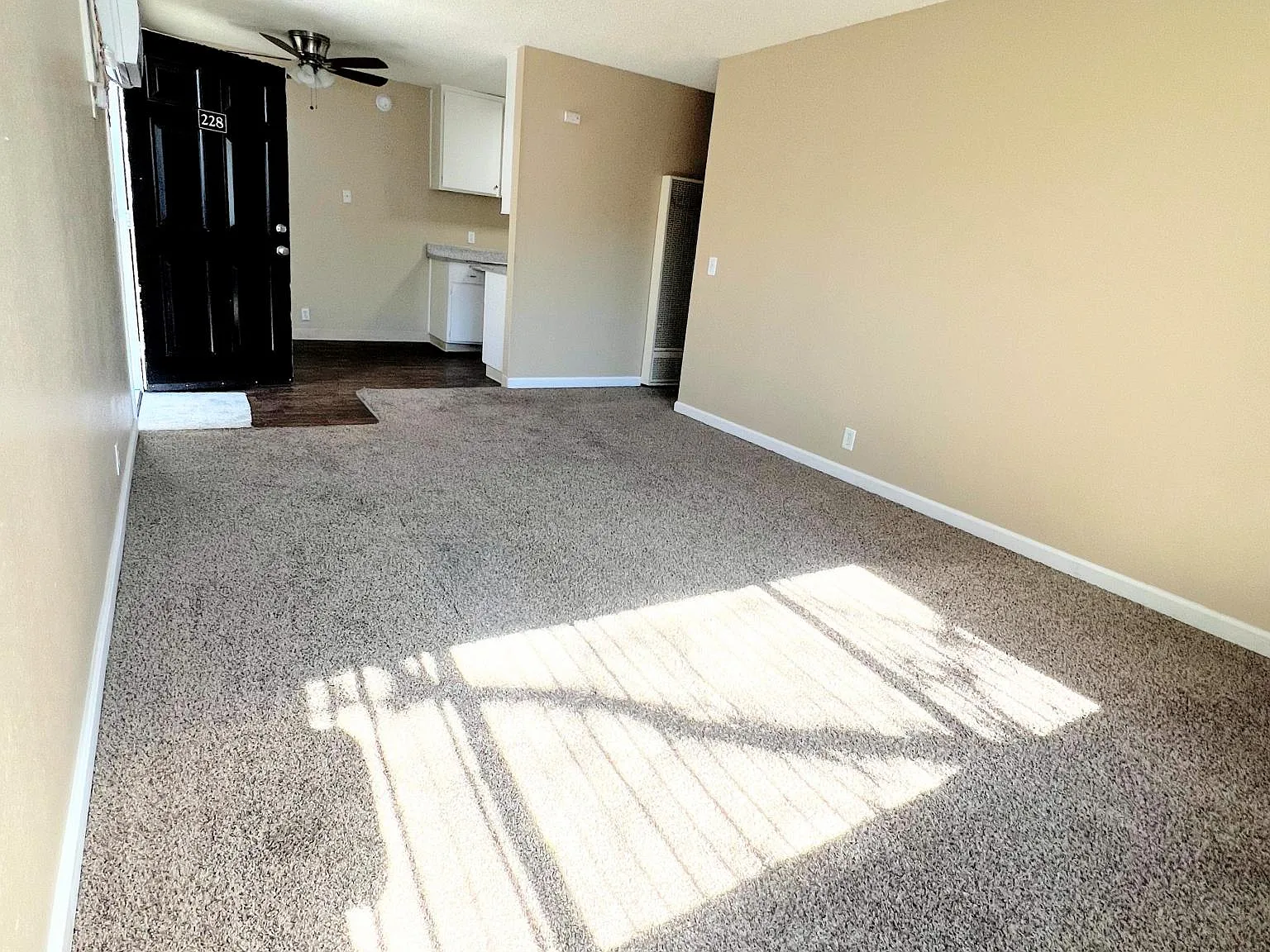 Granite Springs — Photo 3