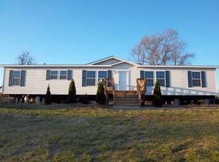 1400 Blacksburg Rd, Fincastle, VA 24090