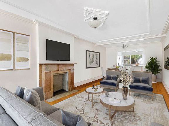 4th image of 296 Stuyvesant Ave