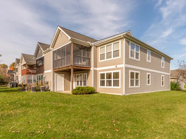 1243 Heatherwood Ln, Ann Arbor, MI 48108