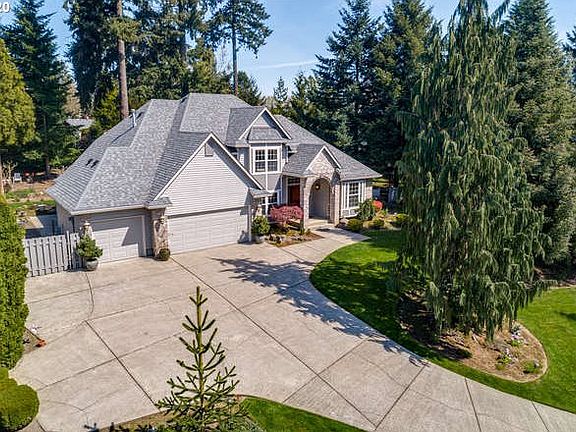 2nd image of 2718 NE 42nd Cir
