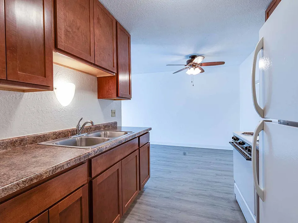 956 Place Apartments