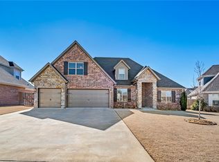 1610 Grace Pl, Bentonville, AR 72713