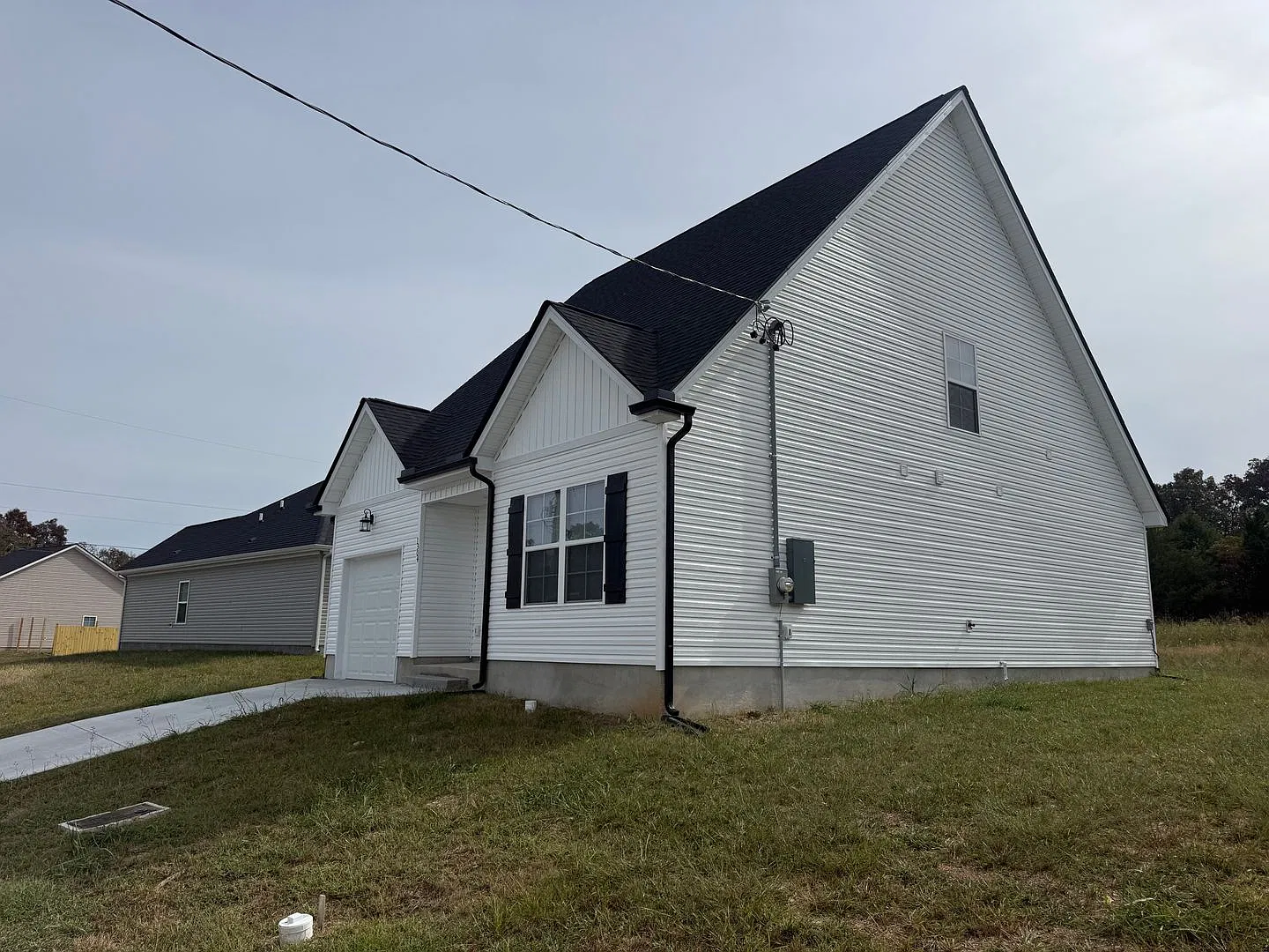 Beautiful New Construction Home with Open-Concept Living! — Photo 3