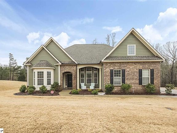 2nd image of 162 Waltzing Vine Ln
