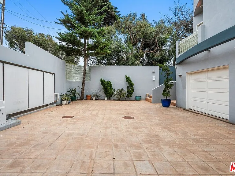 11834 Pacific Coast Hwy — Photo 34