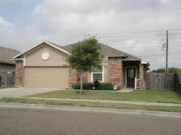 7534 Angelwing Dr — Photo 1