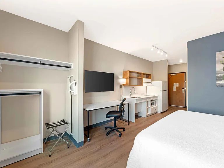 Studio Suite - 1 King Bed