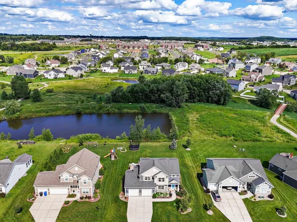 6638 Prairie Creek Rd, Windsor, WI 53598
