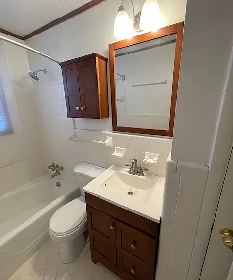 1411 Franklin Ave #A — Photo 12