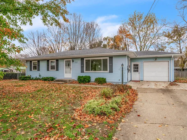 5647 Lucerne Ave, Kalamazoo, MI 49048