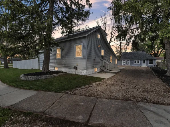 30280 Joy Rd, Livonia, MI 48150