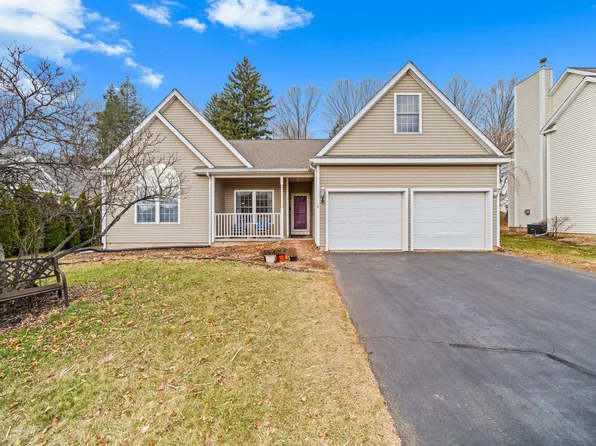 18 Riverside Court, Southington, CT 06489