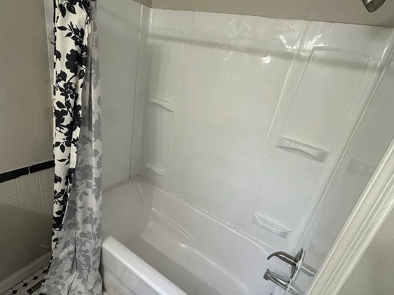 6914 Polonia Ave #1 — Photo 7