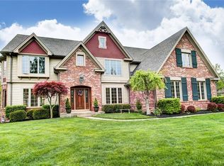 1455 Clear Brook Dr, Sugarcreek Township, OH 45440