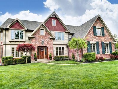 1455 Clear Brook Dr, Sugarcreek Township, OH, 45440