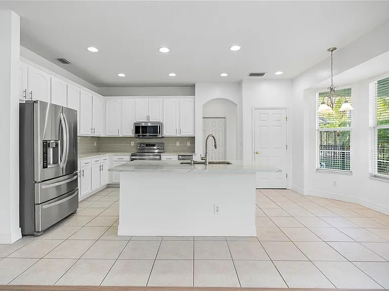 10888 Cory Lake Dr — Photo 16