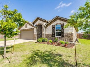 401 Plum Ct, Burleson, TX 76028