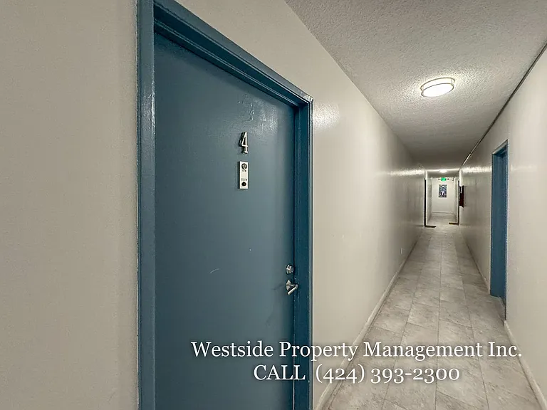 416 Rose Ave #4 — Photo 7